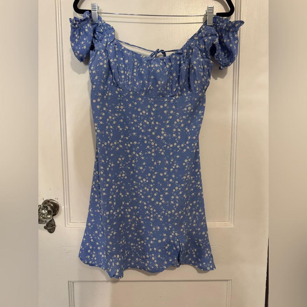 Love Tree Periwinkle Blue Floral Puff-Sleeve Mini Dress